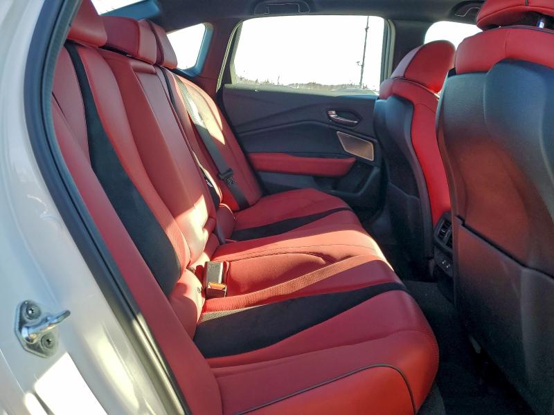 Фото 10 - ACURA TLX