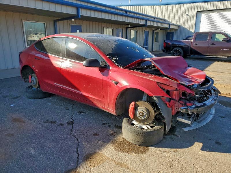 Фото 4 - TESLA MODEL 3