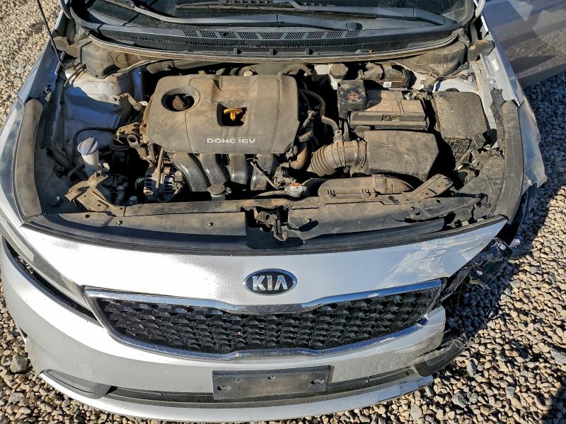 Фото 11 - KIA FORTE