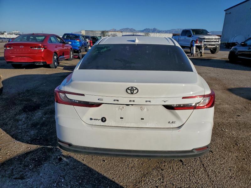 Фото 6 - TOYOTA CAMRY