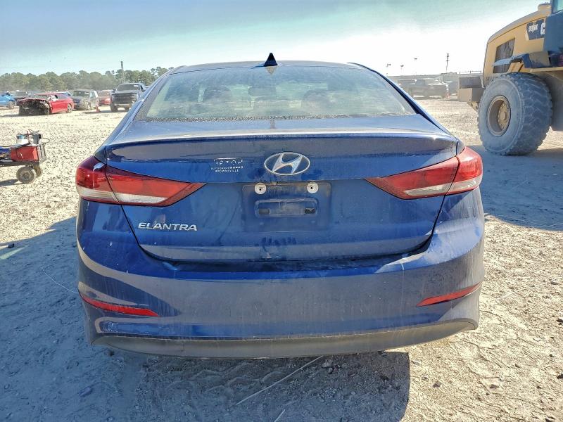 Фото 6 - HYUNDAI ELANTRA