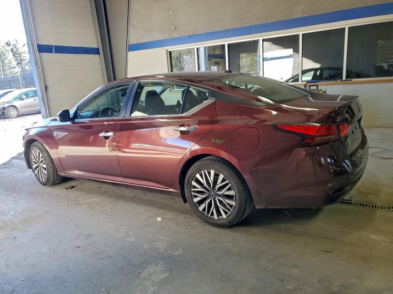 Фото 2 - NISSAN ALTIMA