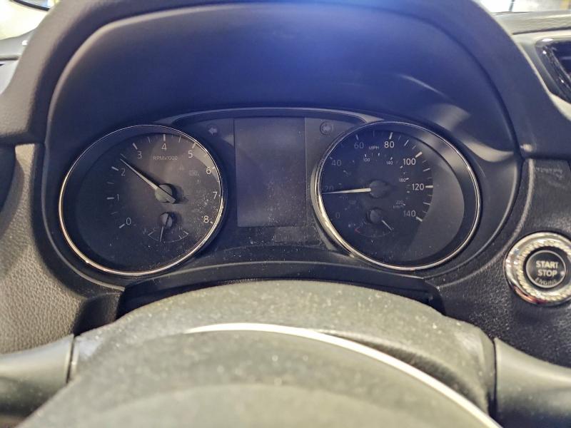 Фото 9 - NISSAN ROGUE