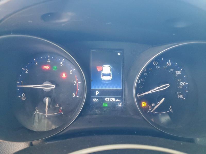 Фото 9 - TOYOTA C-HR