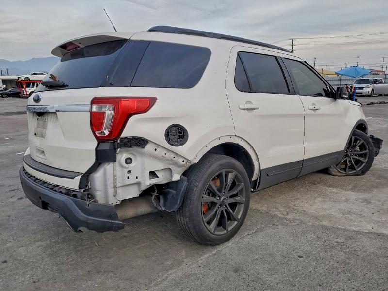 Фото 3 - FORD EXPLORER