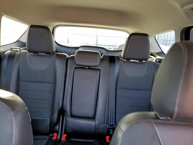 Фото 10 - FORD ESCAPE