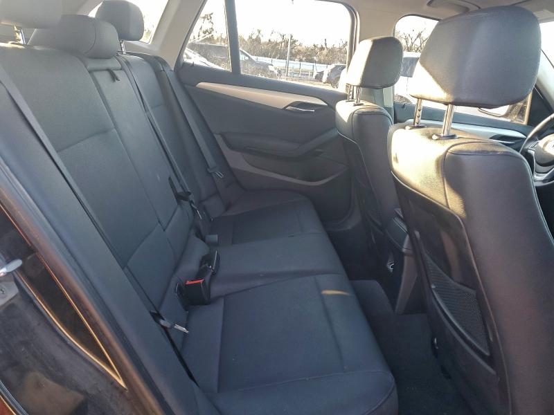 Фото 10 - BMW X1