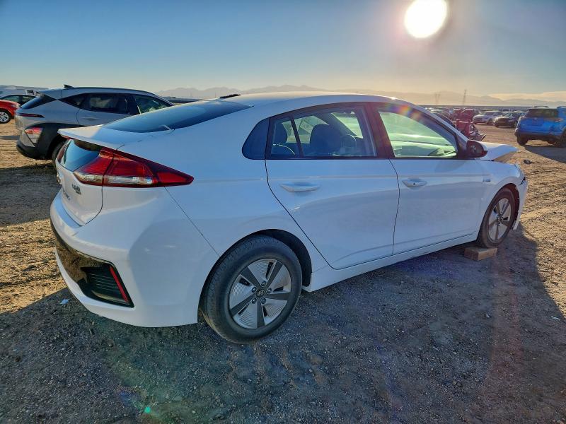Фото 3 - HYUNDAI IONIQ