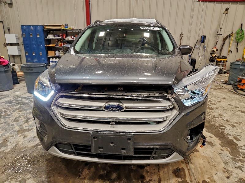 Фото 5 - FORD ESCAPE