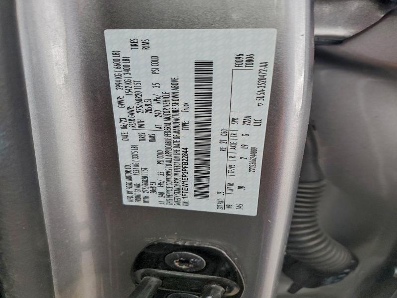 Фото 12 - FORD F-150