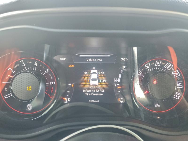 Фото 9 - DODGE CHALLENGER