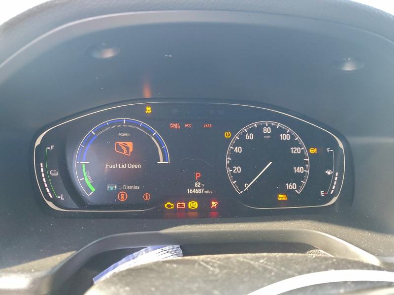 Фото 9 - HONDA INSIGHT