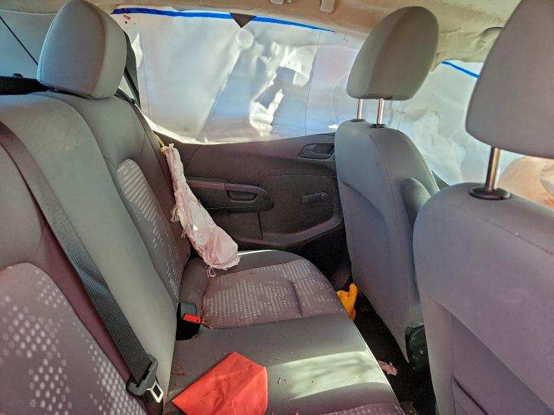 Фото 10 - CHEVROLET SONIC