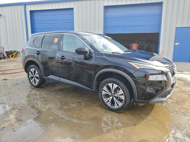 Фото 4 - NISSAN ROGUE