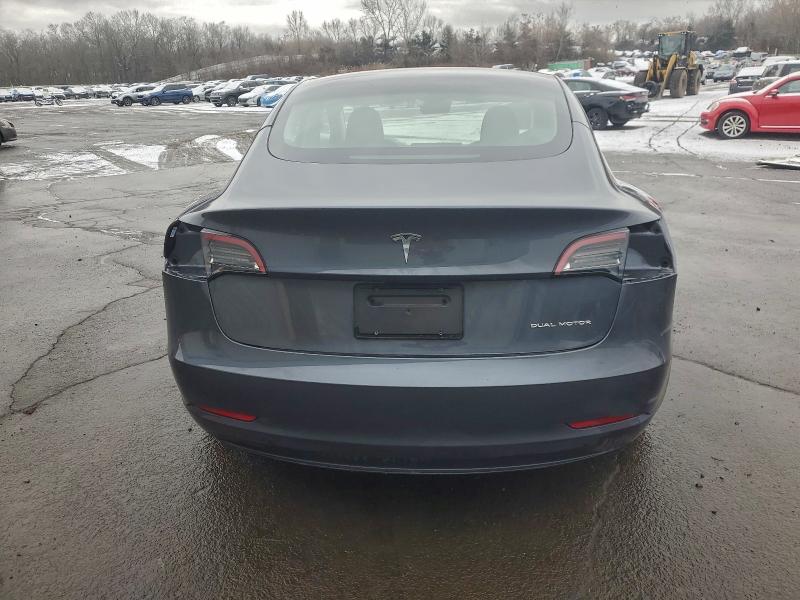 Фото 6 - TESLA MODEL 3