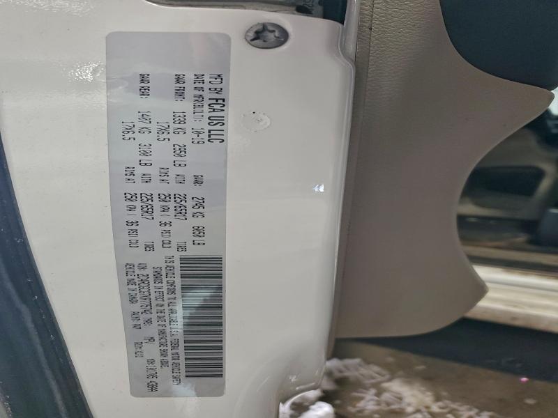 Фото 13 - DODGE CARAVAN