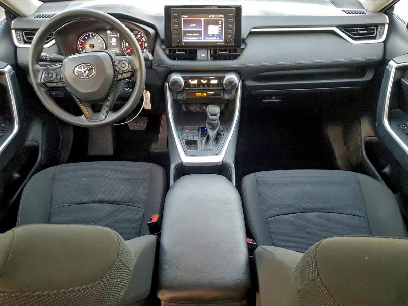 Фото 8 - TOYOTA RAV4