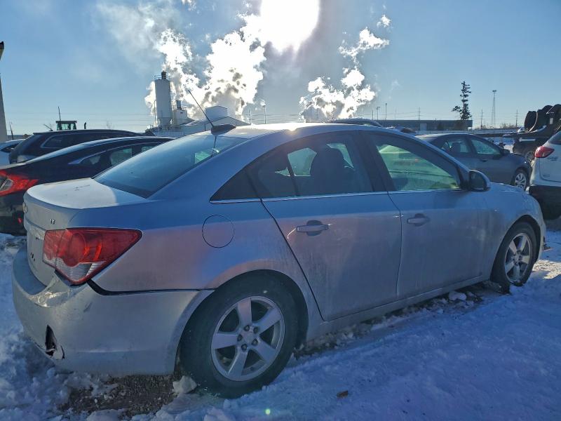 Фото 3 - CHEVROLET CRUZE