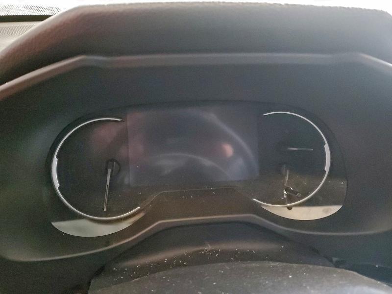 Фото 9 - TOYOTA RAV4