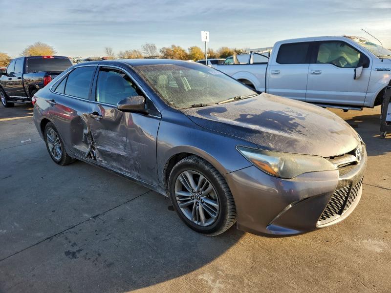 Фото 4 - TOYOTA CAMRY