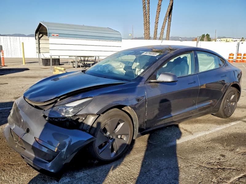 Фото 1 - TESLA MODEL 3