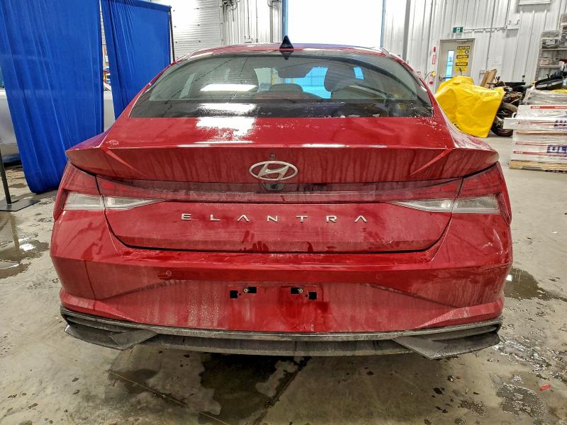 Фото 6 - HYUNDAI ELANTRA