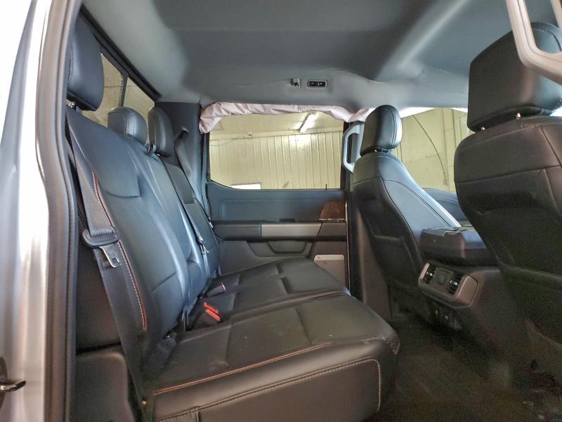 Фото 10 - FORD F-150