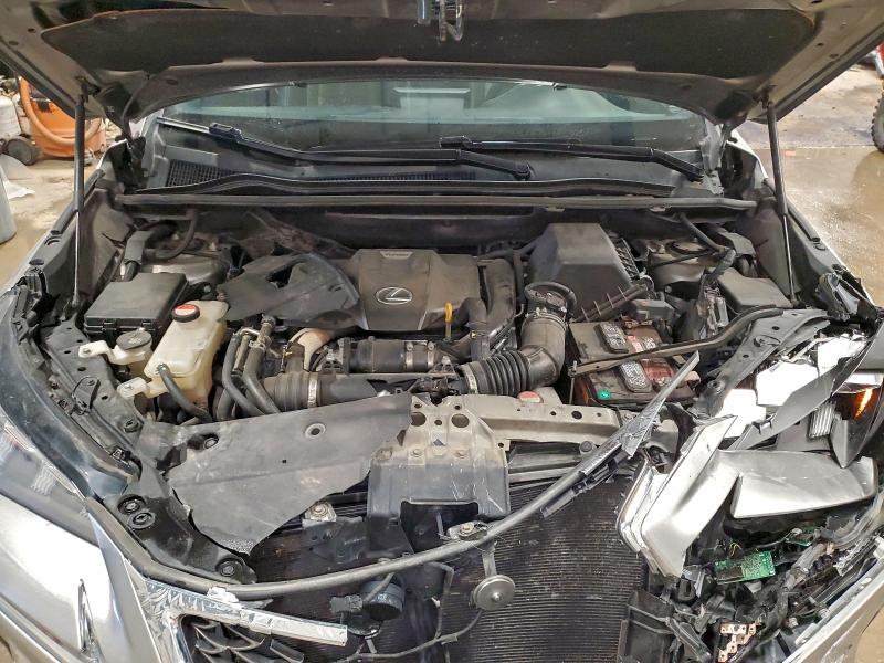 Фото 12 - LEXUS NX