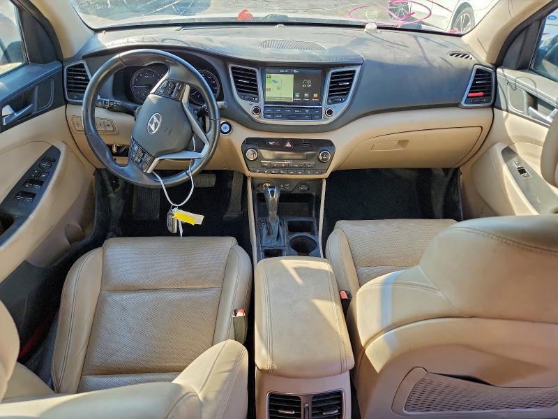 Фото 8 - HYUNDAI TUCSON