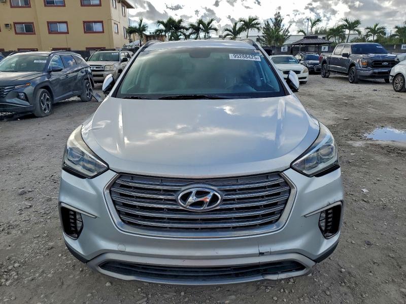 Фото 5 - HYUNDAI SANTA FE
