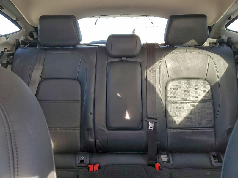 JAGUAR ETYPE 2018 VIN SADFJ2FX1J1Z13468