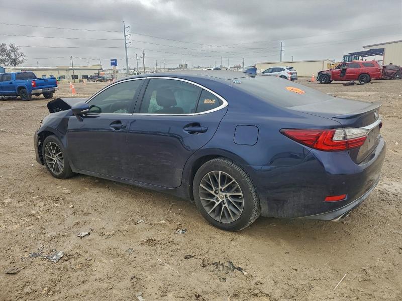 Фото 2 - LEXUS ES350