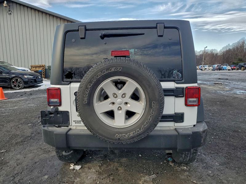 Фото 6 - JEEP WRANGLER