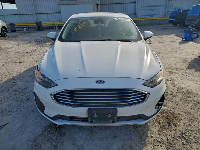 Фото 5 - FORD FUSION