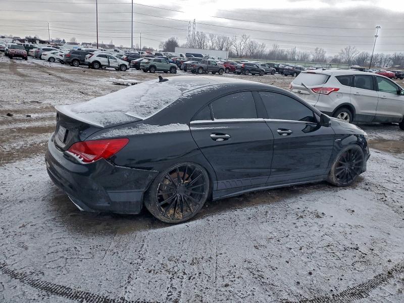 Фото 3 - MERCEDES-BENZ CLA-CLASS