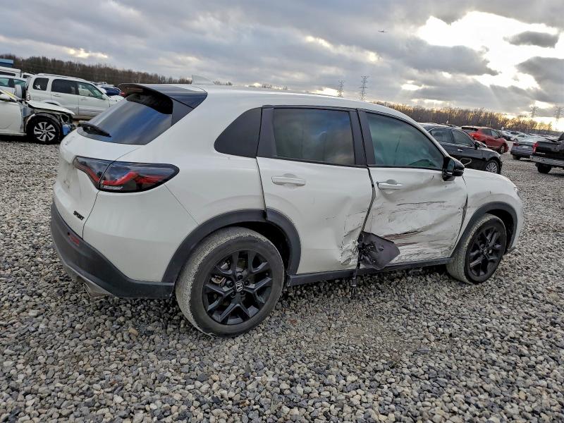 Фото 3 - HONDA HR-V