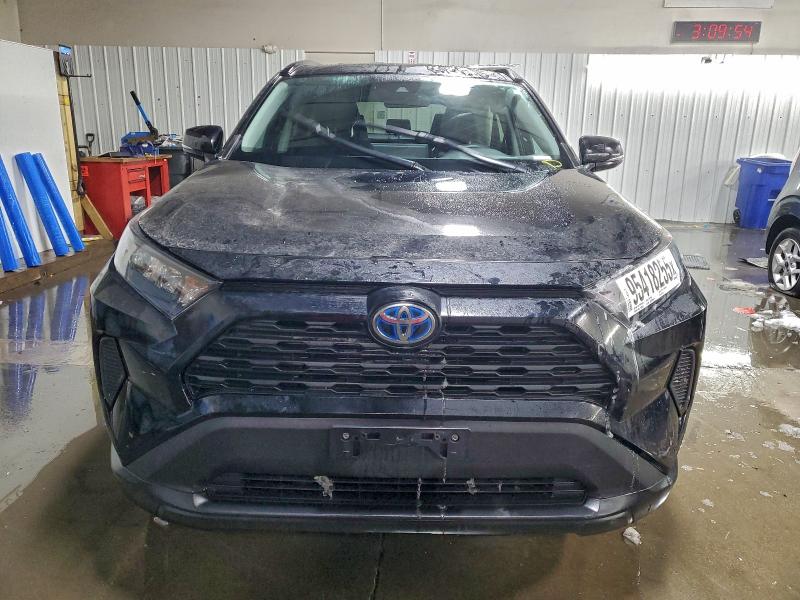 Фото 5 - TOYOTA RAV4