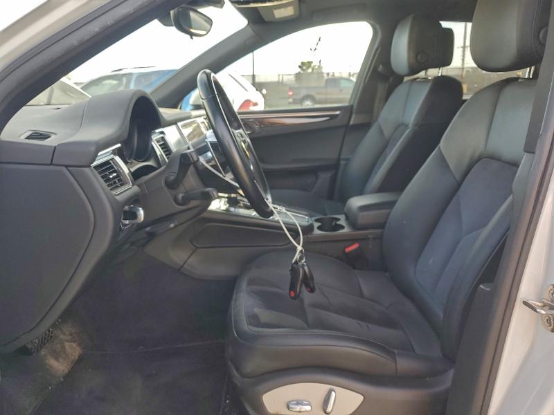 Фото 7 - PORSCHE MACAN