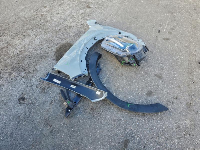 Фото 13 - FORD BRONCO