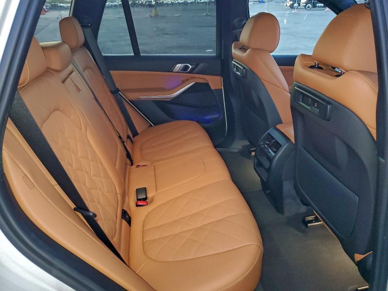 Фото 11 - BMW X5