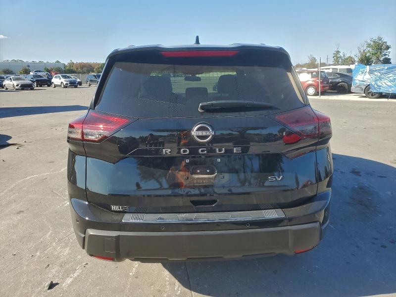 Фото 6 - NISSAN ROGUE