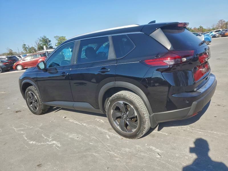 Фото 2 - NISSAN ROGUE