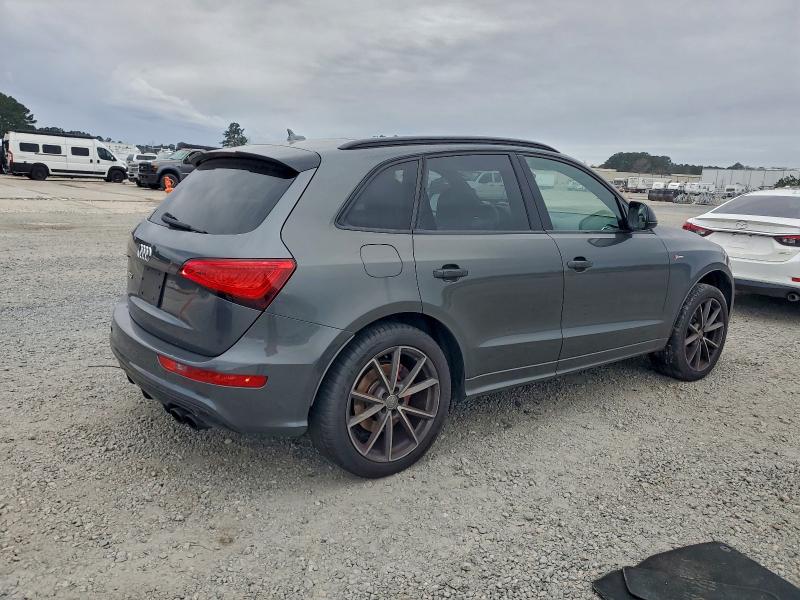 Фото 3 - AUDI SQ5