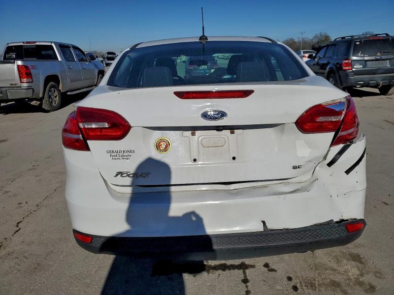 Фото 6 - FORD FOCUS