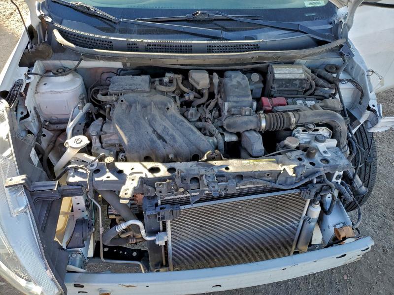 Фото 11 - NISSAN VERSA