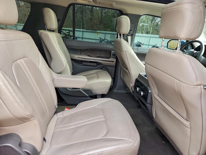 Фото 11 - FORD EXPEDITION