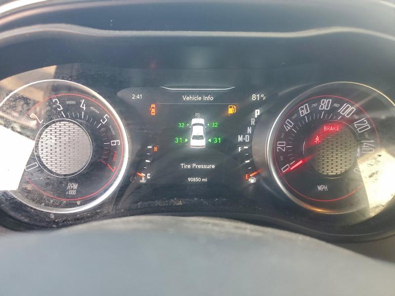 Фото 9 - DODGE CHALLENGER