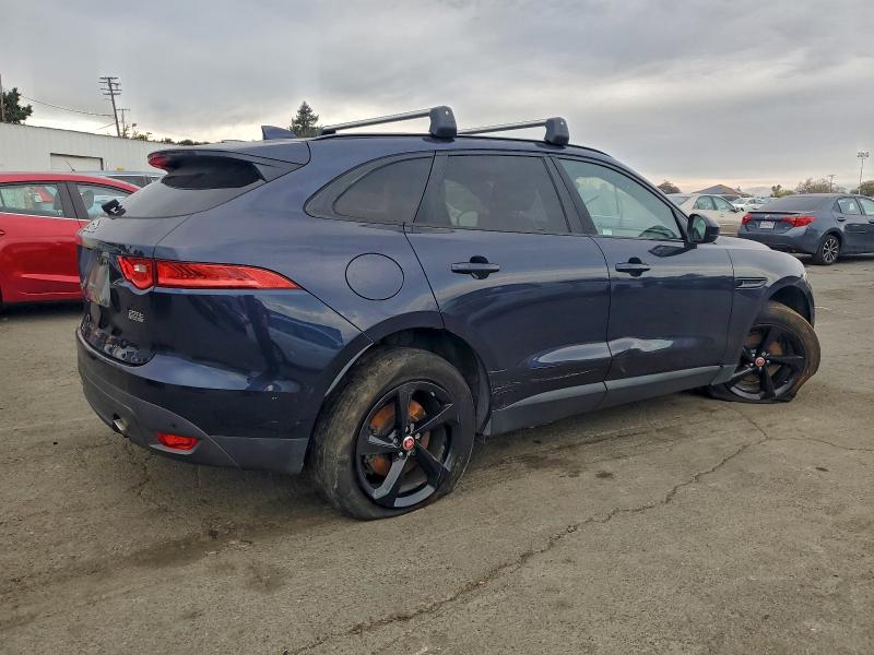 Фото 3 - JAGUAR F-PACE