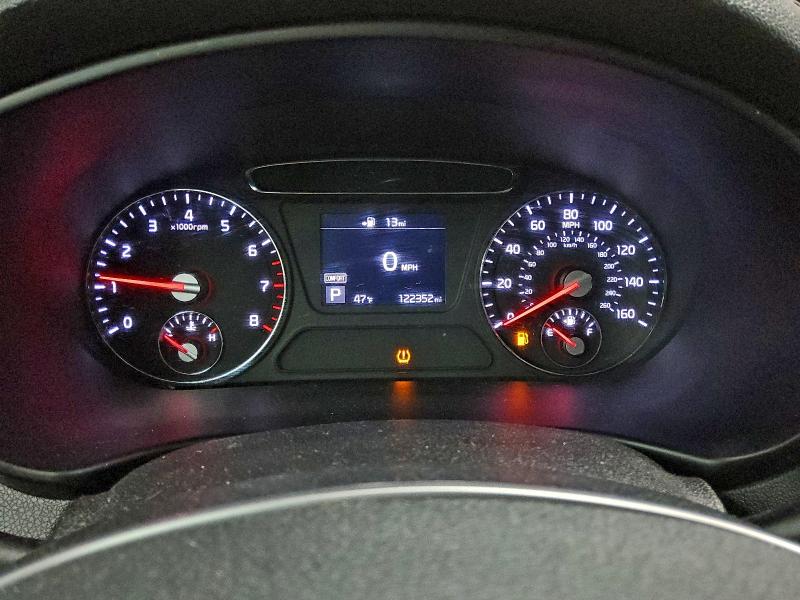 Фото 9 - KIA SORENTO