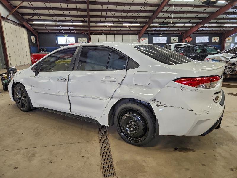 Фото 2 - TOYOTA COROLLA